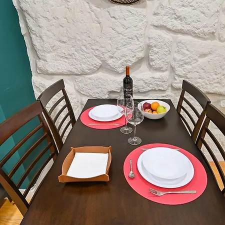 Patio De Santa Catarina - By Guest * Porto